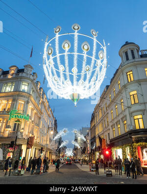 Luci Festive A New Bond Street, Mayfair, Londra. Foto Stock