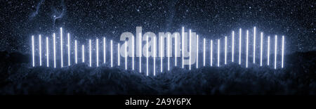 Il futuristico retrò Linee Neon Luce incandescente sul suolo roccioso, equalizzatore stile, large banner, 3d rendering, spazio starfield sfondo, monocromatico. Foto Stock