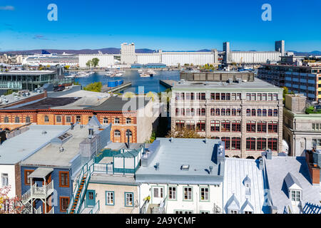 La città di Quebec, Canada, tipici tetti in centro storico Foto Stock