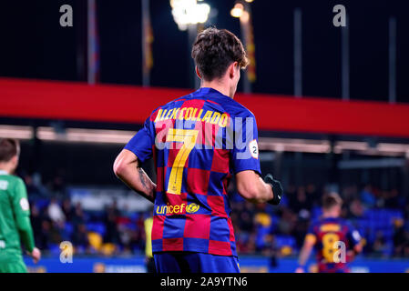 Barcellona - NOV 17: Alex Collado gioca in Seconda Divisione B match tra FC Barcelona B e UE Cornella a Johan Cruyff Stadium nel novembre 1 Foto Stock