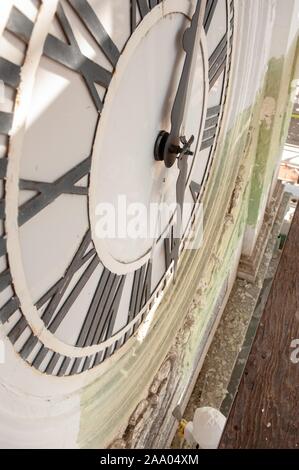 I dettagli architettonici sono visibili durante i lavori di ristrutturazione del centro storico di Gilman Hall, un edificio in stile georgiano sull'Homewood Campus della Johns Hopkins University di Baltimore, Maryland, 21 aprile 2009. Dall'Homewood raccolta di fotografie. () Foto Stock