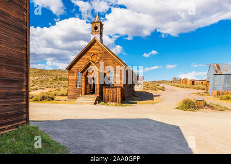 La chiesa nella città fantasma di Bodie California USA Foto Stock