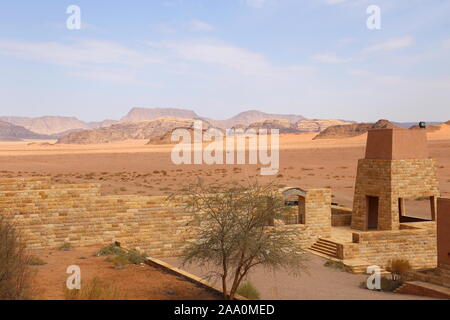 Centro Visitatori, Wadi Rum Area Protetta, Governatorato di Aqaba, Giordania, Medio Oriente Foto Stock