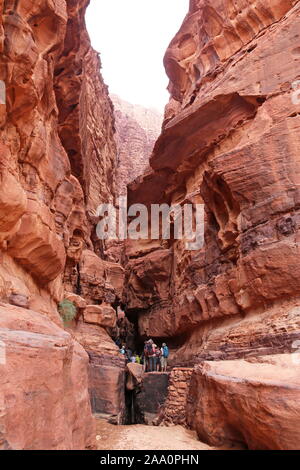 Canyon Di Jabal Khazali, Area Protetta Di Wadi Rum, Governatorato Di Aqaba, Giordania, Medio Oriente Foto Stock