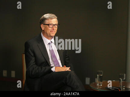 Pechino, USA. Xiii Nov, 2019. Bill Gates, co-presidente della Fondazione Bill & Melinda Gates, riceve una intervista esclusiva con Xinhua a Seattle, negli Stati Uniti il 9 novembre 13, 2019. Credito: Qin Lang/Xinhua/Alamy Live News Foto Stock