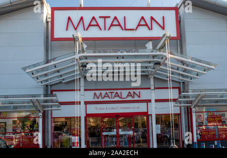 Southampton, Hampshire, Regno Unito, Novembre 18, 2019, Matalan negozio vicino Westquay area dello shopping. Foto Stock