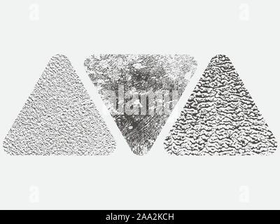 Serie di triangoli di grunge. Triangolo danno forma grunge silhouette. Addolorato grunge texture. Illustrazione Vettoriale Illustrazione Vettoriale
