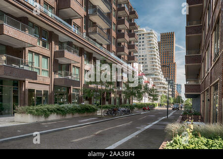 Amsterdam, George Gershwinlaan, Paesi Bassi, 08/23/2019, appartamenti di lusso stile di vita moderno a sud di Amsterdam, zuidas, quartiere degli affari Foto Stock