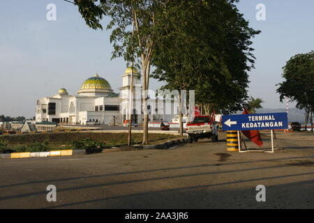 Di Banda Aceh e Aceh, Indonesia. Ottobre ‎31, ‎2008. Sviluppo di Banda Aceh Aeroporto sull isola di Sumatra, Indonesia, dopo 3 anni di tragedia dello tsunami. Foto Stock