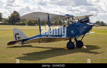 De-Haviland Tiger Moth DH82G-EBLV sul display Foto Stock