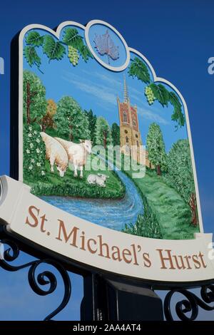 St Michaels hurst signage presso la nuova build housing development occupazione terra, negozi, strutture comunitarie in Bishops Stortford, Hertfordshire, Inghilterra Foto Stock