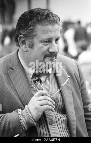 Sir Peter Ustinov Alexander è stato ospite al XIX annuale di Aspen International Design Conference di 1969. Parlando di interesse umano nel design piuttosto che i progettisti di interesse per gli esseri umani. Nato il 16 aprile 1921 e morì il 28 marzo 2004. Un attore inglese, voce attore, scrittore, dreamatist, regista, regista, sceneggiatore, comico, ecc. Foto Stock