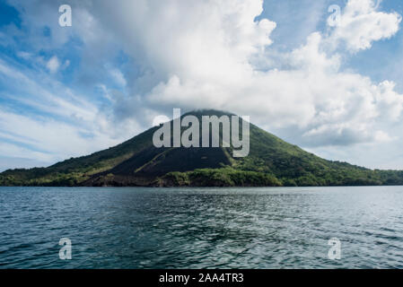 Gunung Api vulcano, Banda isole, ISOLE MOLUCCHE, INDONESIA Foto Stock