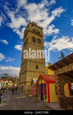 Il famoso Belfry presso la piazza centrale della città di Kozani (noto anche come il Big Ben di Kozani per la comunità locale) in Macedonia Foto Stock