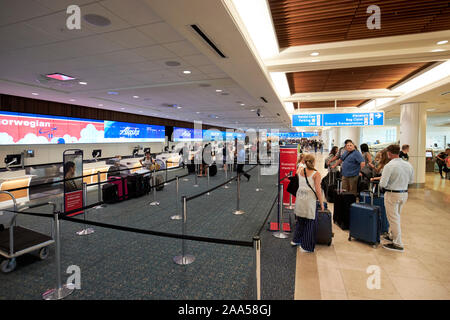 International banchi check-in il terminale b dall'aeroporto internazionale orlando florida usa Foto Stock