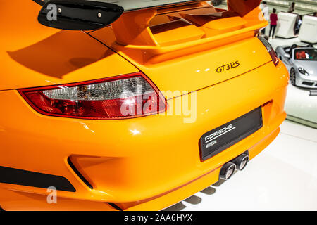 Stoccarda, Germania, Sep 2019: giallo Porsche 911 GT3 RS 2007, Stoccarda Porsche Museum, 997 Series, sesta generazione, supersport vettura costruita dalla Porsche Foto Stock