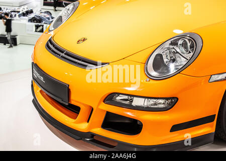 Stoccarda, Germania, Sep 2019: giallo Porsche 911 GT3 RS 2007, Stoccarda Porsche Museum, 997 Series, sesta generazione, supersport vettura costruita dalla Porsche Foto Stock