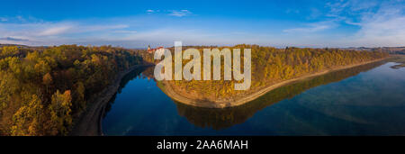 Vista panoramica sul castello di Czocha, Polonia. Drone fotografia. Foto Stock