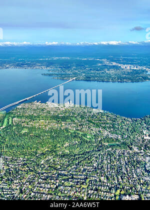 Volare in Seattle Washington, Tacoma Foto Stock