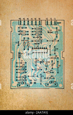 La carta elettronica diagramma schematico della televisione retrò. Foto Stock