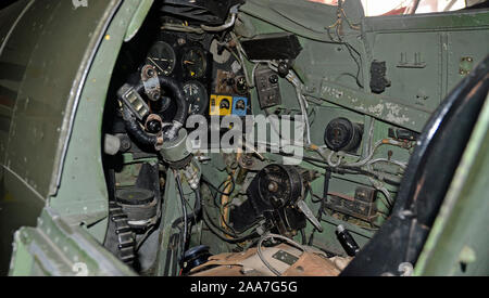 Spitfire cockpit al Solent Sky Museum, Southampton, Hampshire, Regno Unito Foto Stock