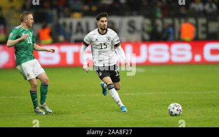 Francoforte, Deutschland. Xx Nov, 2019. firo: 19.11.2019 calcio, Campionato Europeo Euro: di qualificazione al Campionato Europeo di qualificazione nazionale Germania - Irlanda del Nord unica azione suat serdar | Utilizzo di credito in tutto il mondo: dpa/Alamy Live News Foto Stock