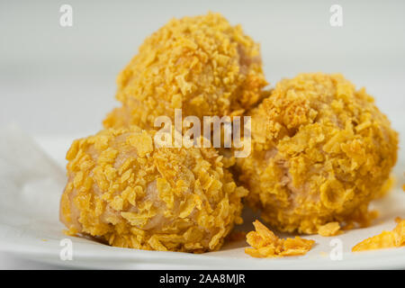 Tonno sfere di patate con Mozzarella di Bufala e crema di formaggio Foto Stock