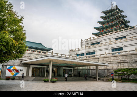 Seoul COREA , 25 settembre 2019 : Museo del Folklore Nazionale di Corea ingresso esterno vista in Seoul COREA DEL SUD Foto Stock
