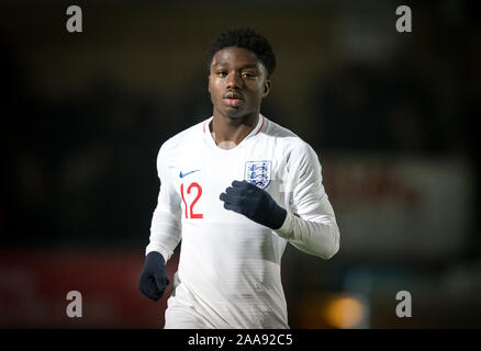 High Wycombe, Regno Unito. Xix Nov, 2019. Tariq Lamptey (Chelsea) di Inghilterra U20 durante la partita internazionale tra Inghilterra U20 e Islanda U21 presso Adams Park, High Wycombe, in Inghilterra il 19 novembre 2019. Foto di Andy Rowland. Credito: prime immagini multimediali/Alamy Live News Foto Stock