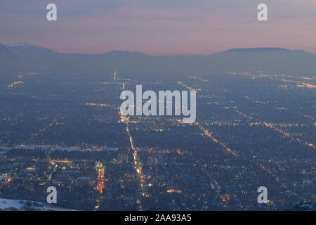 Lo smog su Salt Lake City, Utah, Stati Uniti d'America Foto Stock