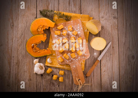 Materie gnocchi di zucca. Foto Stock