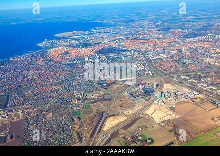 Volando sopra la città di Malmo , Svezia Foto Stock
