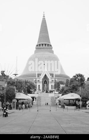 Phra Pathommachedi tempio di Nakhon Pathom, Thailandia Foto Stock