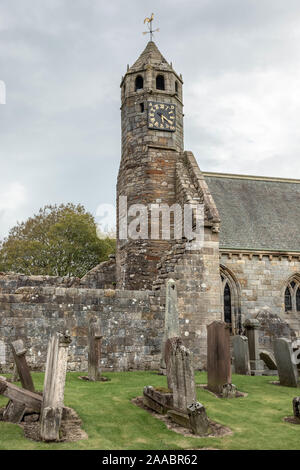 St sposa la Chiesa, Douglas, South Lanarkshire. L'edificio fu originariamente costruito nel XIV secolo e divenne il mausoleo dei signori di Douglas Foto Stock