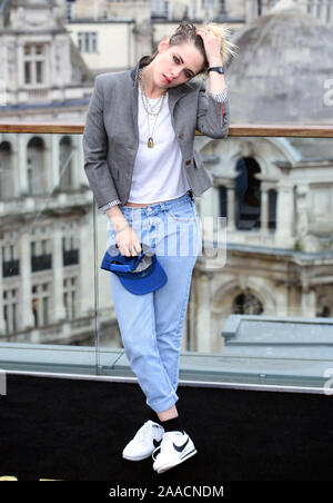 Kristen Stewart durante il Charlie's Angels Photocall al Corinthia Hotel di Londra. Foto Stock