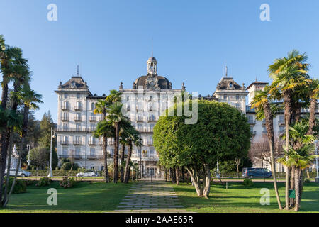 Il Grand Hotel Des Iles Borromees di Stresa, rinomata località turistica del Lago Maggiore nel nord Italia Foto Stock