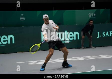 Madrid, Madrid. Xxi Nov, 2019. Struff Jan-Lennard di Germania vs Cristian Garin del Cile durante la Coppa Davis da Rakuten Madrid Finals 2019 a Caja Magica il 21 novembre 2019 a Madrid, Spagna. (Foto di David/Cordon Premere) Credito: CORDON PREMERE/Alamy Live News Foto Stock