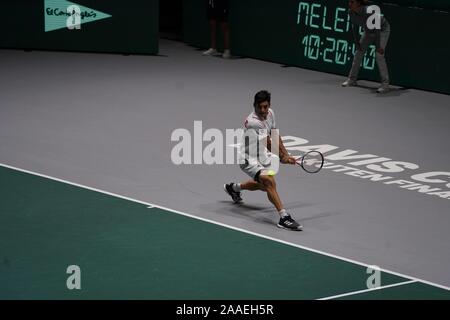 Madrid, Madrid. Xxi Nov, 2019. Struff Jan-Lennard di Germania vs Cristian Garin del Cile durante la Coppa Davis da Rakuten Madrid Finals 2019 a Caja Magica il 21 novembre 2019 a Madrid, Spagna. (Foto di David/Cordon Premere) Credito: CORDON PREMERE/Alamy Live News Foto Stock