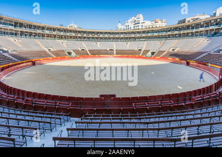 Interno della corrida di Valencia, noto anche come la Plaza de Toros de Valencia, nel centro storico della città di Valencia in Spagna Foto Stock