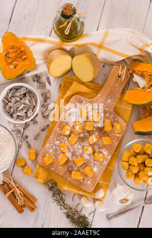 Materie gnocchi di zucca. Foto Stock