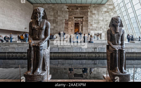 Tempio Egiziano di Dendur nel Metropolitan Museum of Art di New York. Foto Stock
