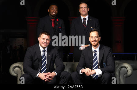 Team GB 4 uomo Bob team dall'Sochi 2014 Olimpiadi invernali comprendente di John Jackson, Bruce Tasker, Stuart Benson e Joel Fearon chi sarà a ricevere le loro medaglie di bronzo durante la BOA cena annuale, Old Billingsgate, Londra. Foto Stock