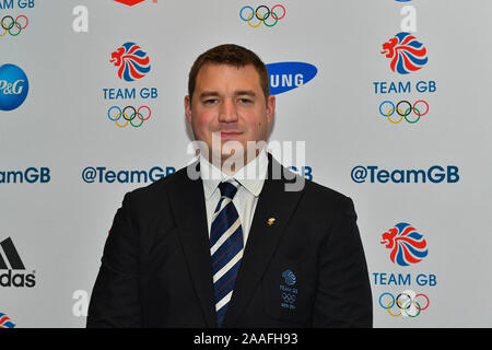 Londra, Regno Unito. 21 Nov, 2019. Bruce Tasker durante il Team 2019 GB Palla al vecchio Billingsgate giovedì, 21 novembre 2019 a Londra, Regno Unito. Credito: Taka G Wu/Alamy Live News Foto Stock