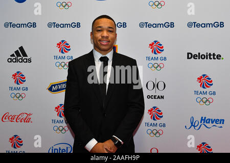 Londra, Regno Unito. 21 Nov, 2019. Joe Fraser durante il Team 2019 GB Palla al vecchio Billingsgate giovedì, 21 novembre 2019 a Londra, Regno Unito. Credito: Taka G Wu/Alamy Live News Foto Stock