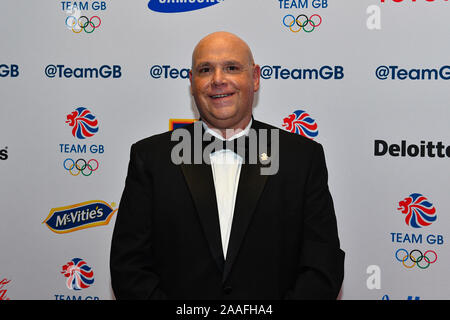 Londra, Regno Unito. 21 Nov, 2019. Garry Anderson durante il Team 2019 GB Palla al vecchio Billingsgate giovedì, 21 novembre 2019 a Londra, Regno Unito. Credito: Taka G Wu/Alamy Live News Foto Stock