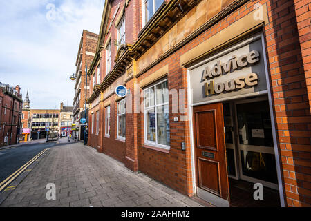 Il Citizens Advice edificio nel centro di Hanley, Stoke on Trent, CABINA, carità indipendente che dare gratuitamente una consulenza indipendente e cerca di aiutare Foto Stock