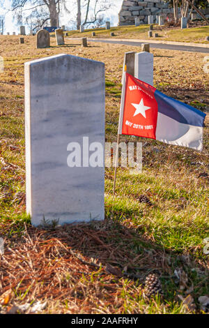 Marcatura di pietra una guerra civile soldato nel cimitero di Hollywood, Richmond, VA. Foto Stock