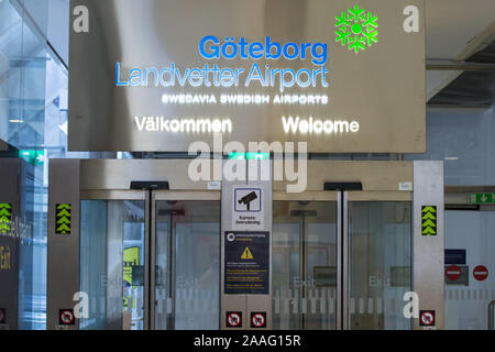 Gothenburg, Svezia. 3 Novembre, 2019. Goteborg all'aeroporto Landvetter, un aeroporto internazionale si trova a 25 km a est del centro di Gothenburg in Svezia. Credito: Karol Serewis SOPA/images/ZUMA filo/Alamy Live News Foto Stock