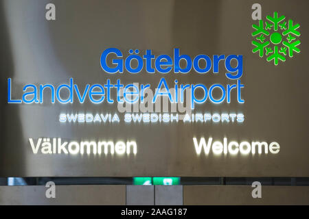 Gothenburg, Svezia. 3 Novembre, 2019. Goteborg all'aeroporto Landvetter, un aeroporto internazionale si trova a 25 km a est del centro di Gothenburg in Svezia. Credito: Karol Serewis SOPA/images/ZUMA filo/Alamy Live News Foto Stock