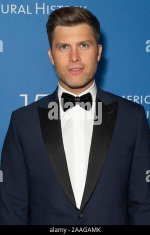 New York, NY, STATI UNITI D'AMERICA. Xxi Nov, 2019. Colin Jost presso gli arrivi per il Museo Americano di Storia Naturale Il Museo 2019 Gala, il Museo Americano di Storia Naturale, New York, NY Novembre 21, 2019. Credito: Jason Smith/Everett raccolta/Alamy Live News Foto Stock